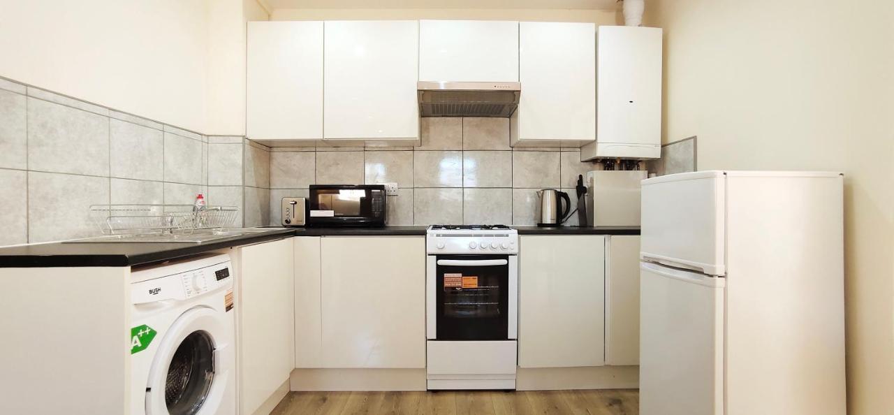 Apple Garden B-5 Apartment London Ngoại thất bức ảnh