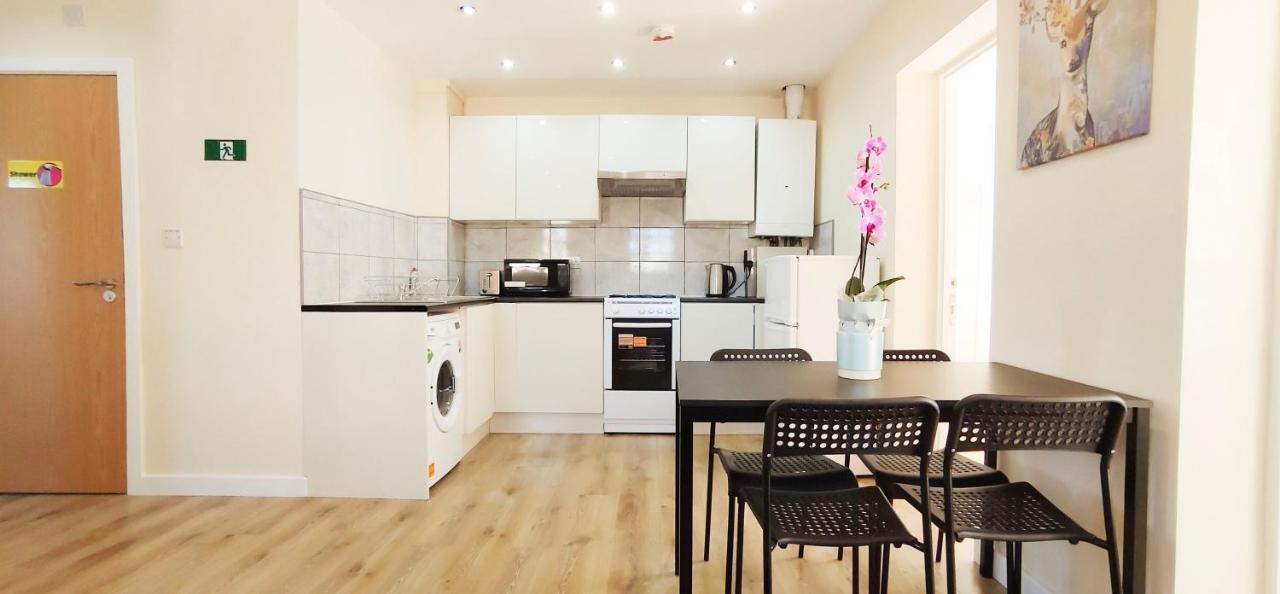 Apple Garden B-5 Apartment London Ngoại thất bức ảnh